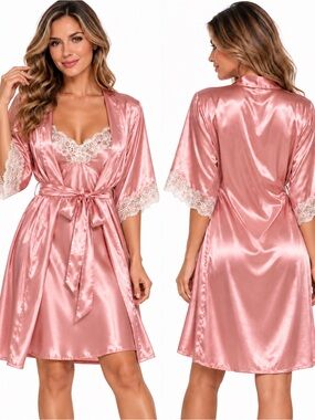 Allison Rhea women’s Robe lingerie set size mediums pink satin belt included